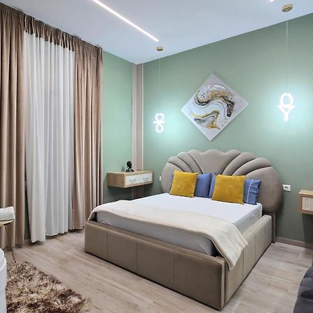 City Center Rooms And Apartments Durres Bagian luar foto